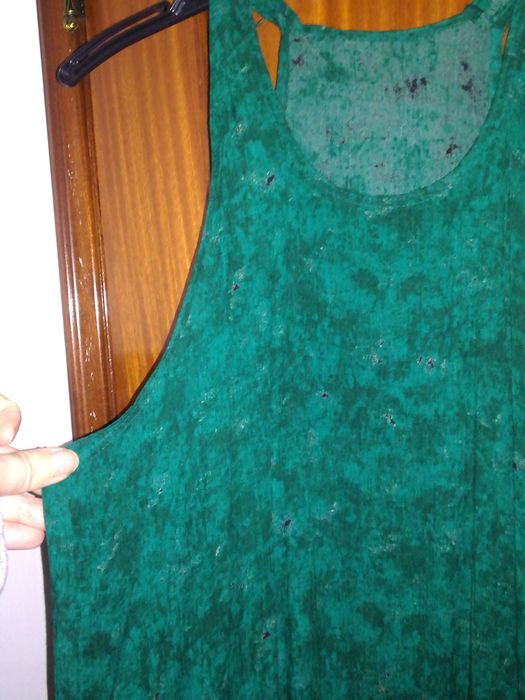 Vestido de verão comprido verde esmeralda