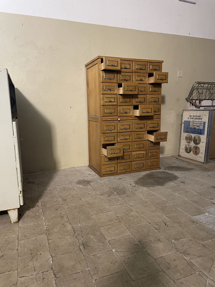 Антикварные картотечные шкафы Архивные шкфы 1950х loft Vintage disagne