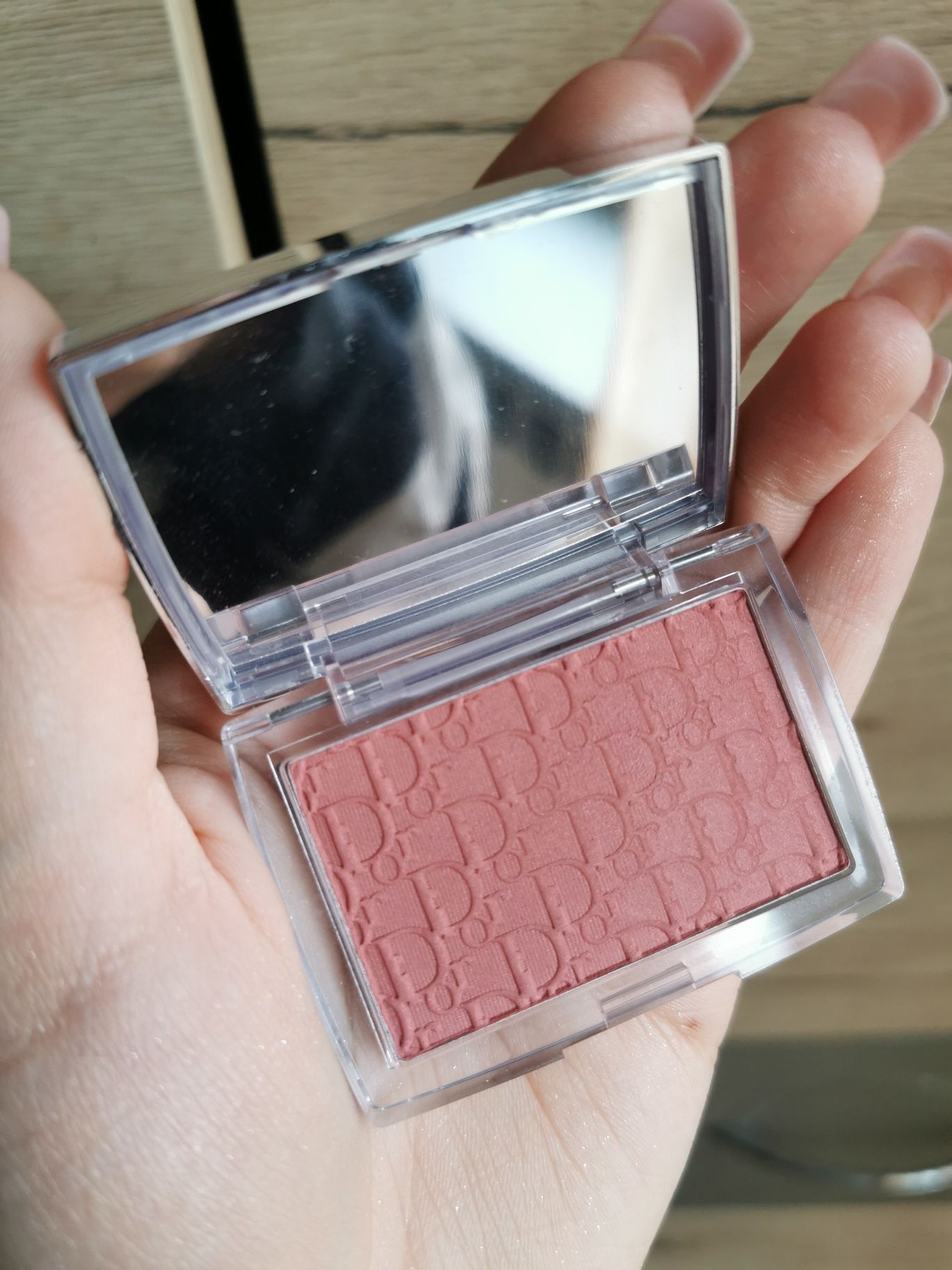 Dior rosy glow róż rosewood