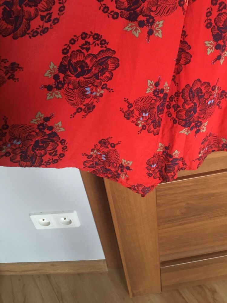 Sukienka czerwona w kwiaty rozm 36 styl boho, festiwal