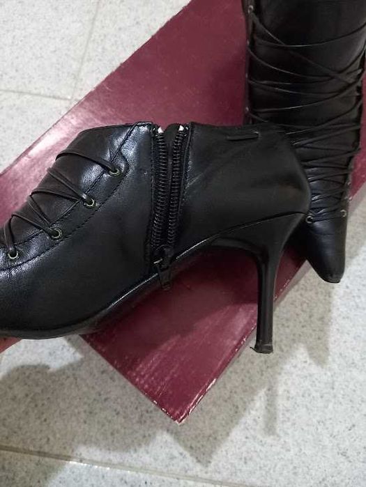 Botins pretos salto