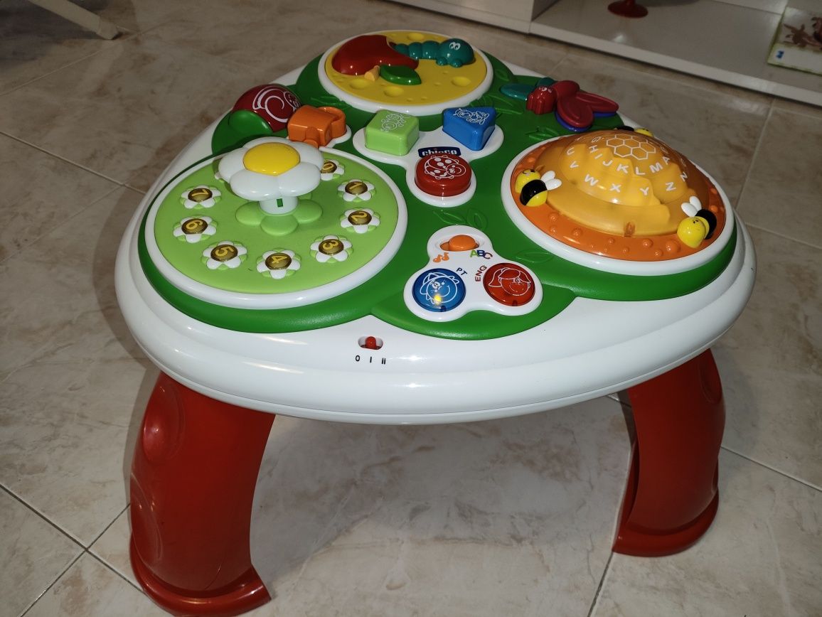 Mesa musical Chicco