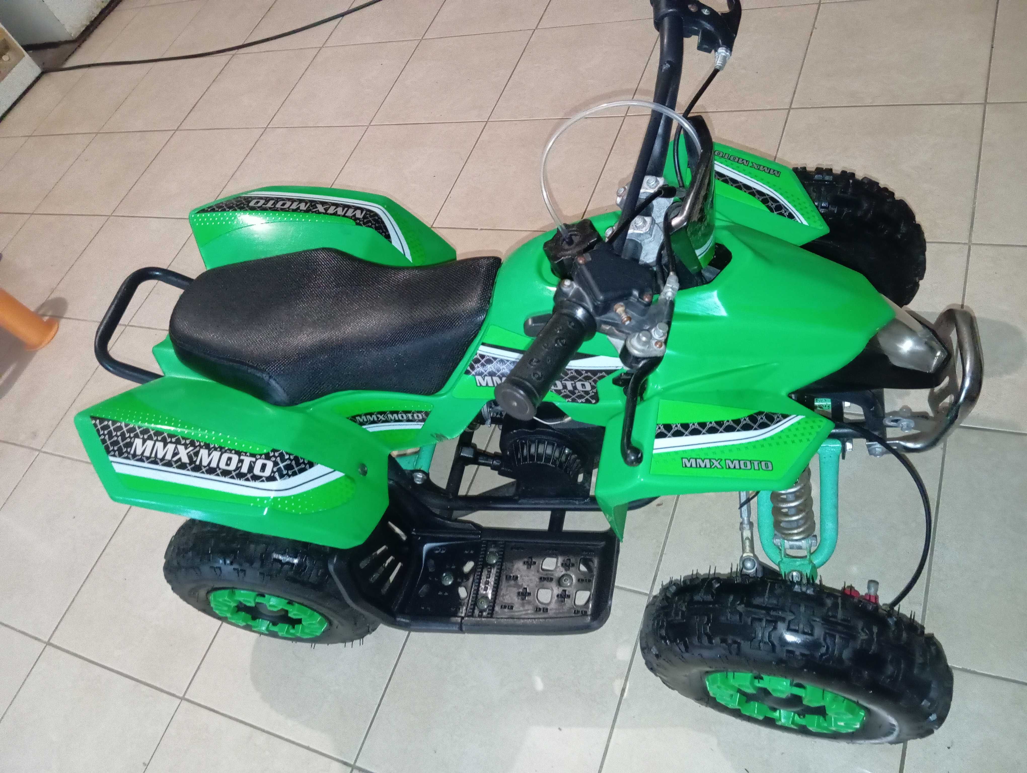 Moto 4 49cc em bom estado