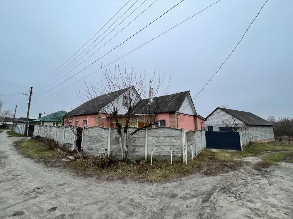 Продается дом возле Основянского озера