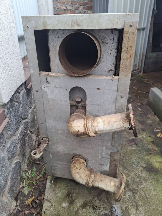 Котел газовий напольний