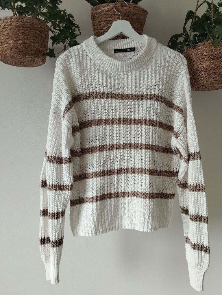 Damski wiosenny, letni sweter, w paski bezowe, oversize, basic r. M La