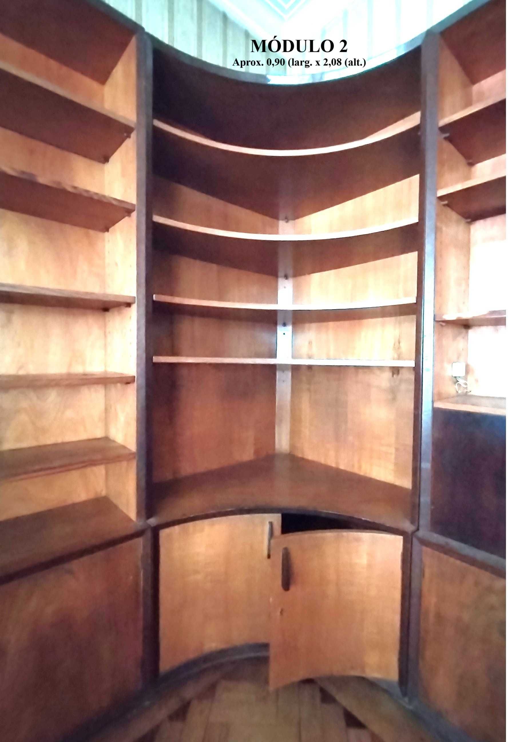 Conjunto de três estantes modulares OLAIO (anos 60)