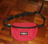 Mala pequena Eastpak vermelha