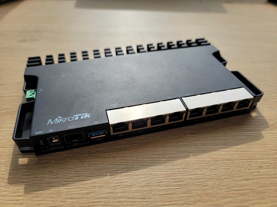Роутер MikroTik RB5009UG+S+IN