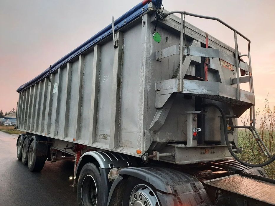Fruehauf TF34C1  Wywrotka , resor