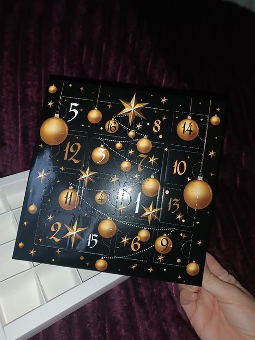 Коробка адвент календар, 16 комірок