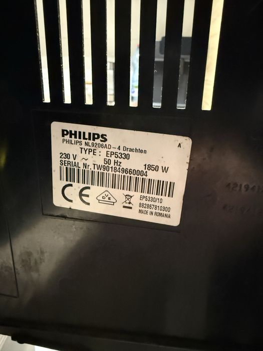 Ekspres ciśnieniowy Philips LatteGo EP5330