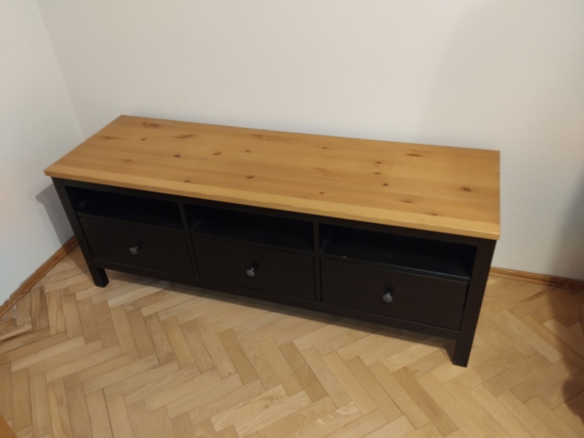 Komoda Hemnes Ikea