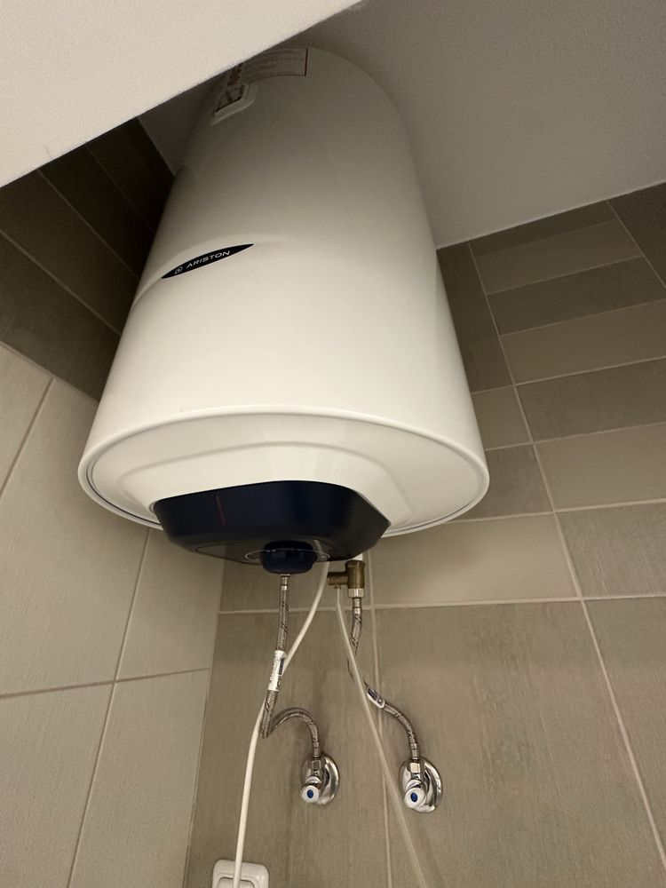 Бойлер Ariston 100л