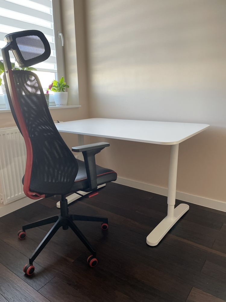 Zestaw biurko i krzesło ikea