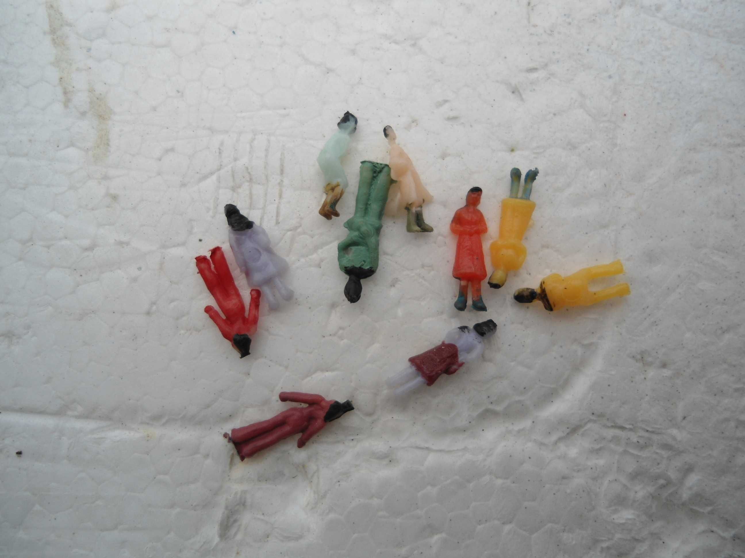 1:160 Lote de 25 bonecos para maqueta comboio