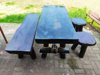 Sprzedam stół z drewna,2 stołki, ławę