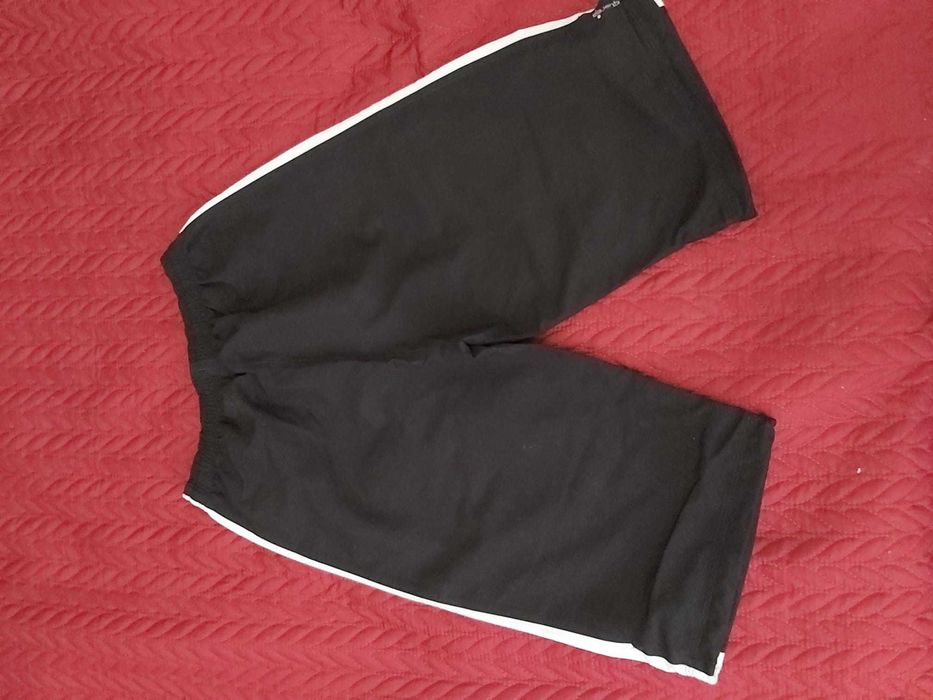 calções de desporto tamanho: 12 anos