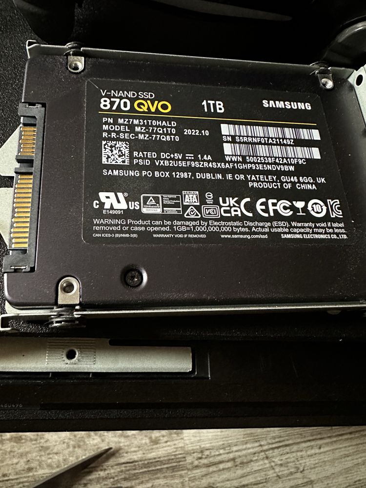 PS4 Pro + 1TB SSD Samsung | Szybka jak błysk | Gotowa do gry