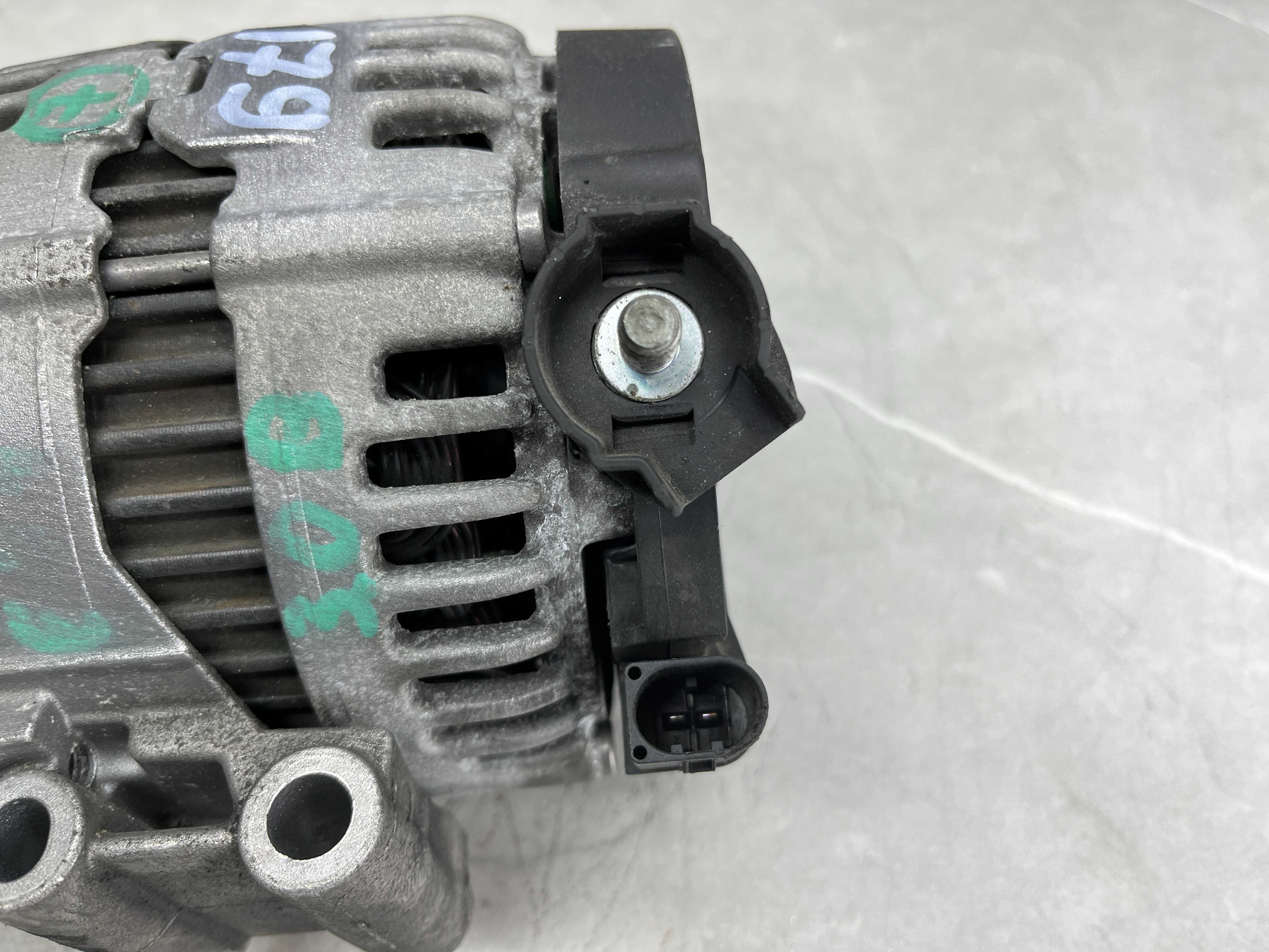 Генератор BMW E90 E91 / E60 E61 2.5 i 3.0 i