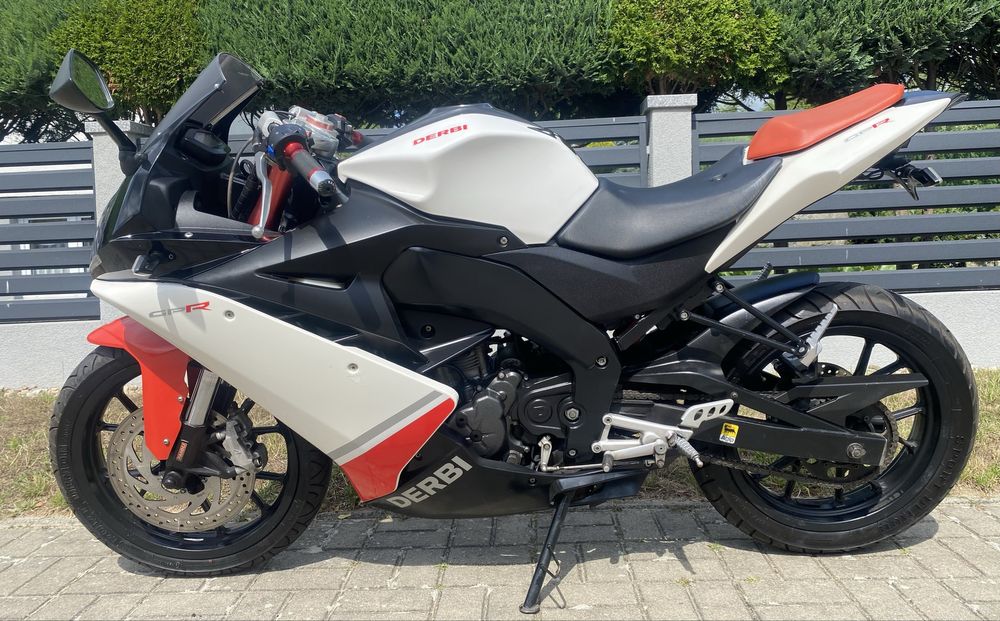 Derbi GPR 125 4T super stan niski pezebieg ( rs4, yzf, cbr, gt)