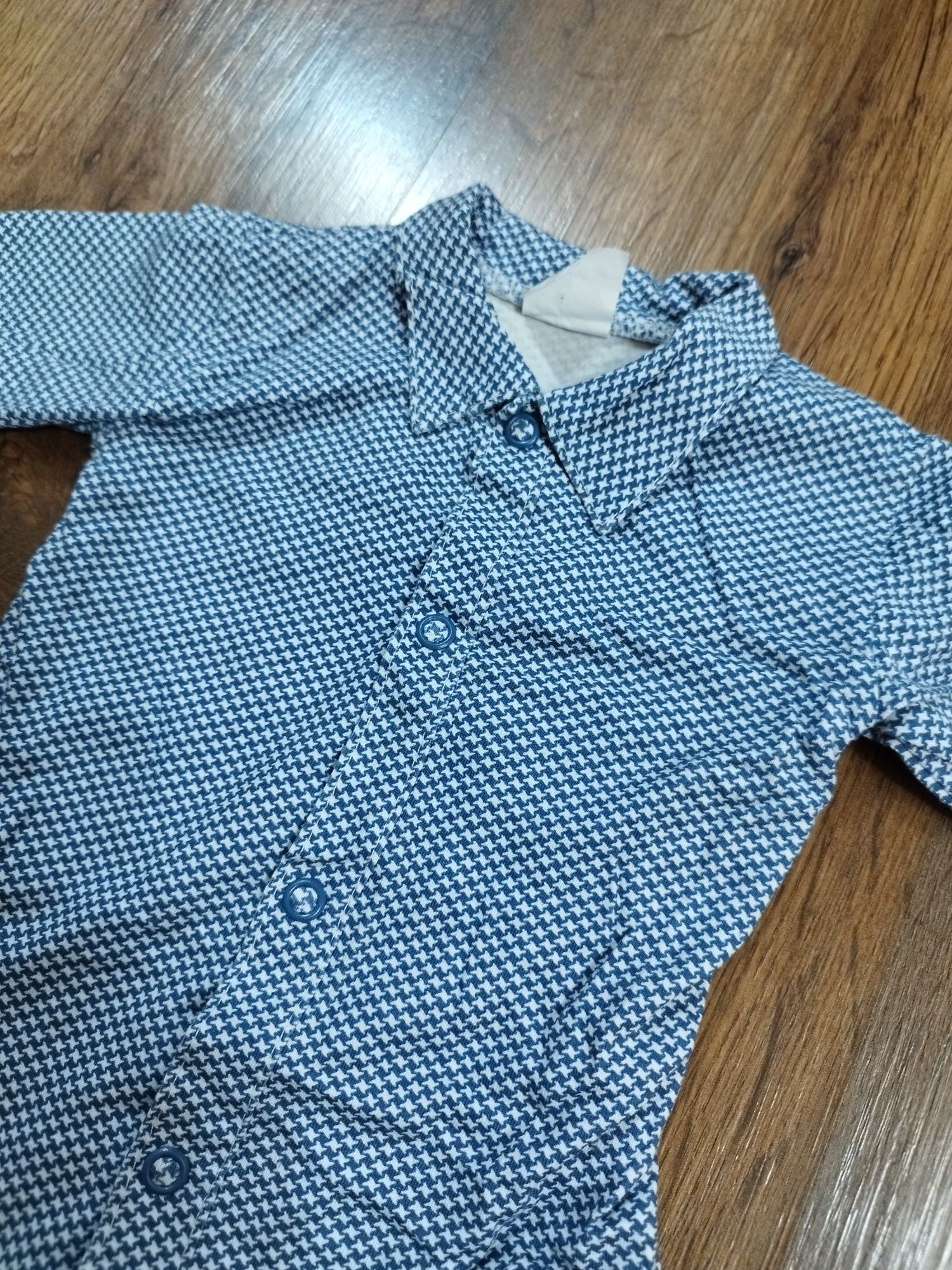 Koszulobody dla chłopca ze wzorkiem R.56/62
