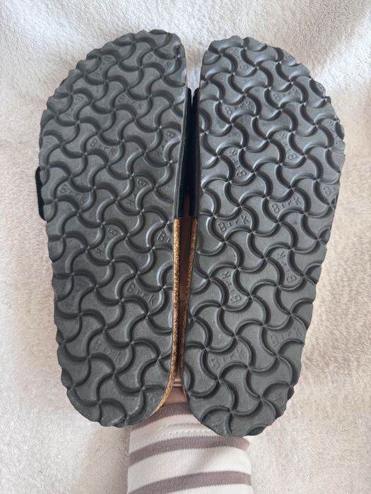 Шлепанцы сланцы birkenstock 40p черные лак