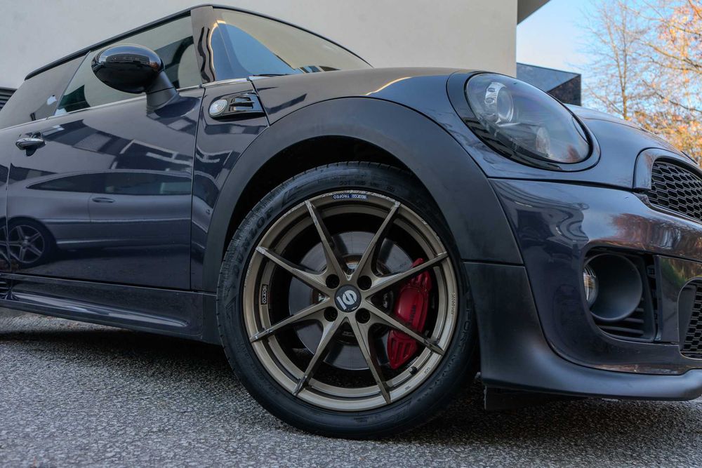 Mini Cooper John Cooper Works 1.6 Turbo – 211cv – N18 – FULL EXTRAS