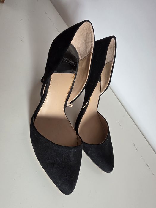 Buty na  obcasie polecam