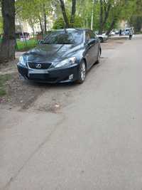 Лексус Lexus is 300