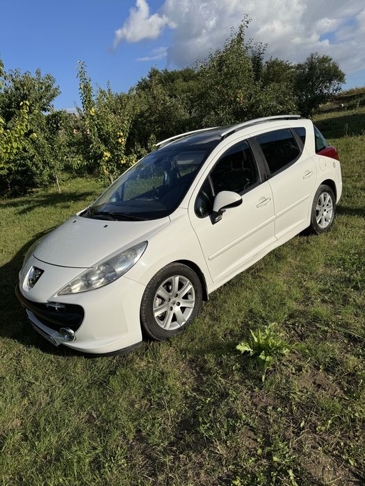 Peugeot 207 sv 2008