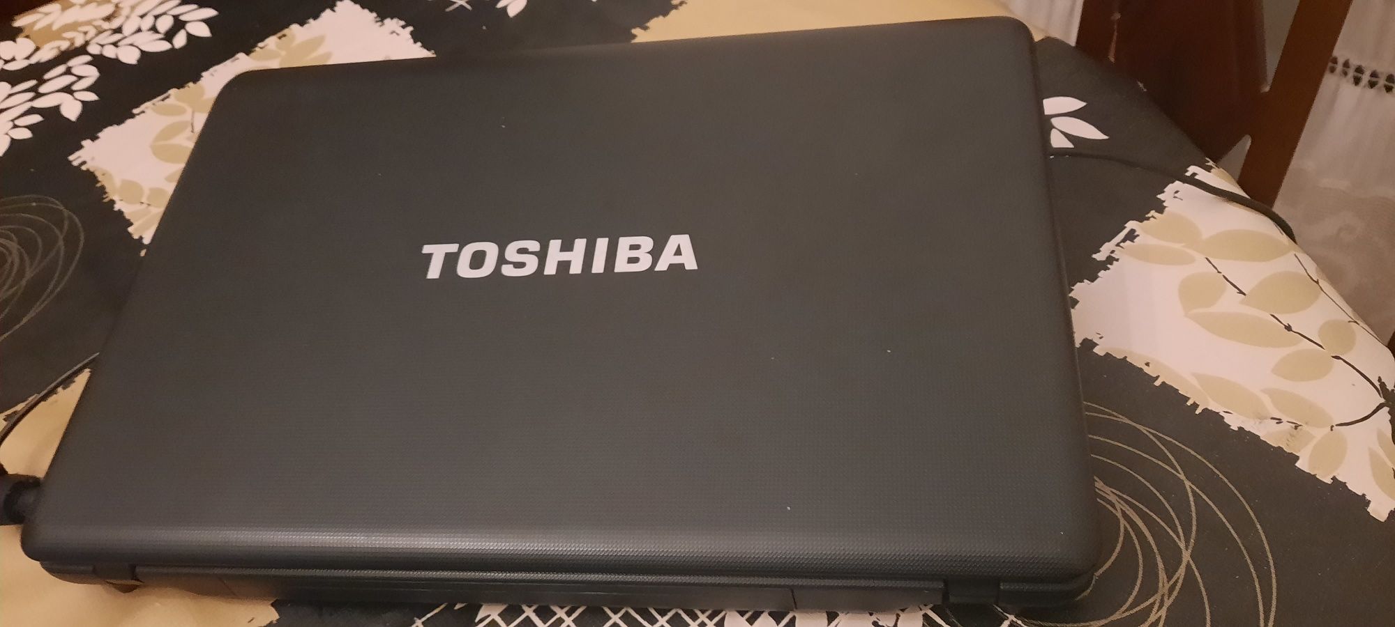 Computador portátil Toshiba