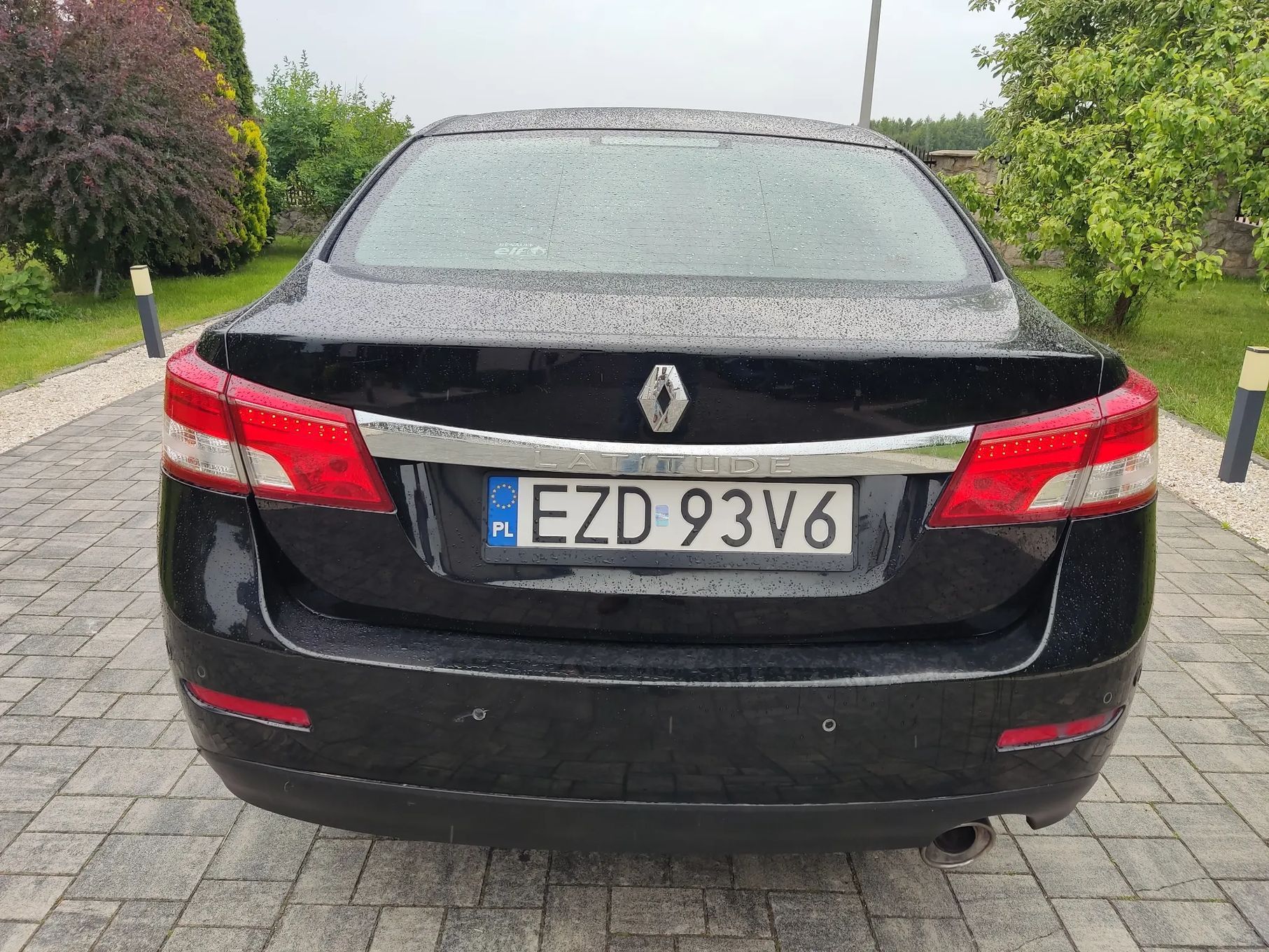 Renault Latitude * Mega bogata wersja * Initiale Paris * Do poprawek lakierniczych ! !