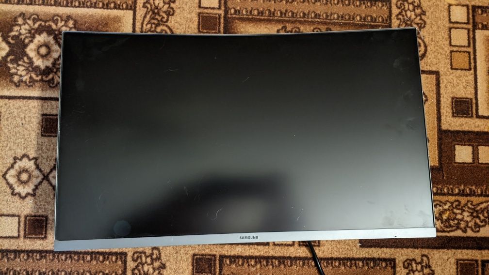 Продам 27 дюймовый full hd led монитор Samsung C27H800FCI