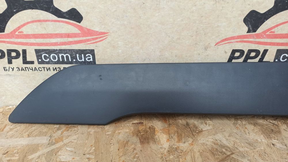 Ford Transit Tourneo Connect Mk2 13-21 Накладка двери передней левой