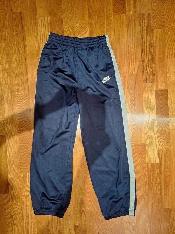 Спортивні штани nike на хлопчика 12-13 років