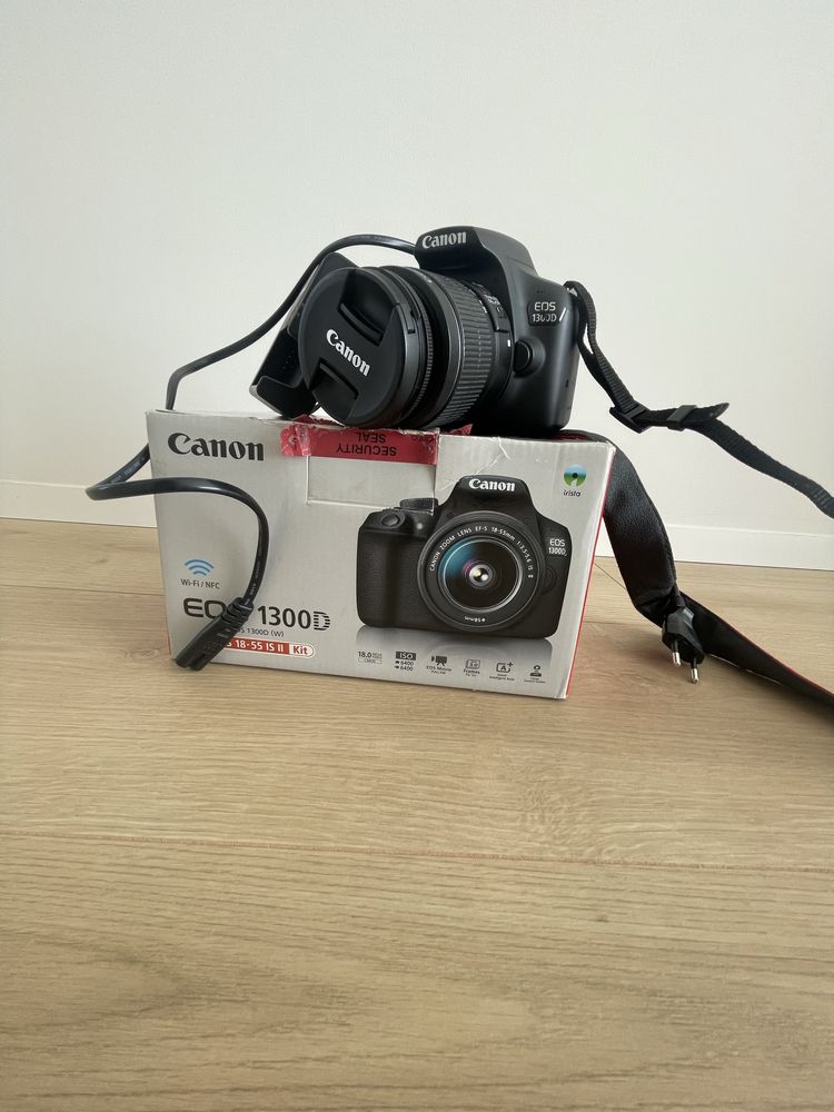 Canon EOS 1300 D