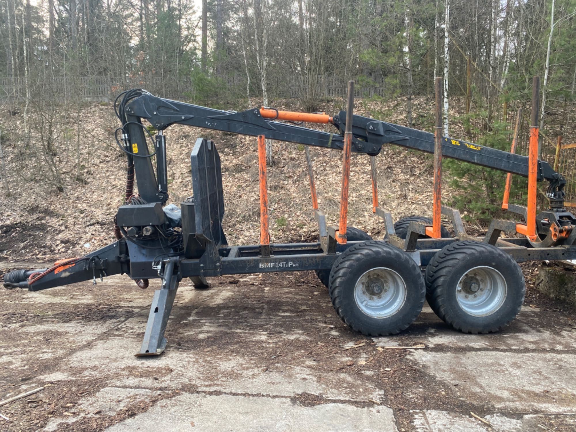 BMF Przyczepa Leśna 105 tys  14T2PRO 750HP  2021r