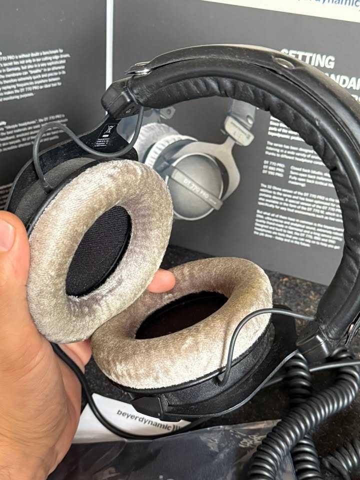 Beyerdynamic DT 770 Pro – 250 Ohm – Auscultadores de Estúdio