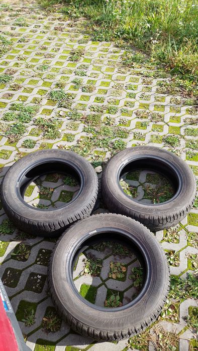 Opony zimowe Uniroyal MS Plus 77 185/65 R15 używane 3 sztuki 1 gratis