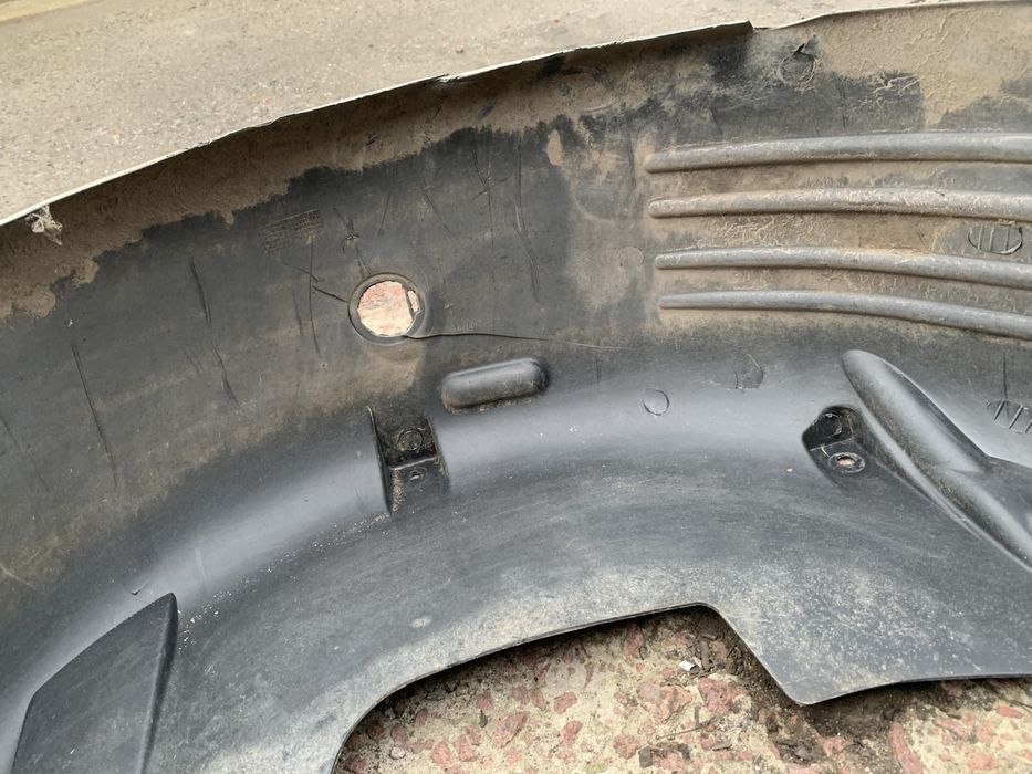 Задні підкрилки Fiat Doblo 263 Opel Combo оригінал підкрилок