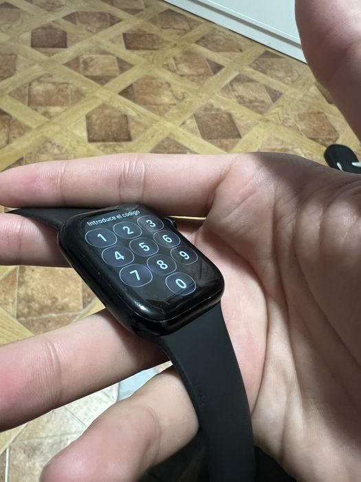 Apple Watch SE 2nd Gen 44MM