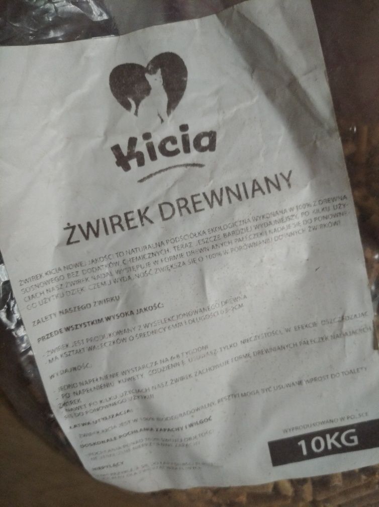 Żwirek drewniany dla kota lub psa10kg