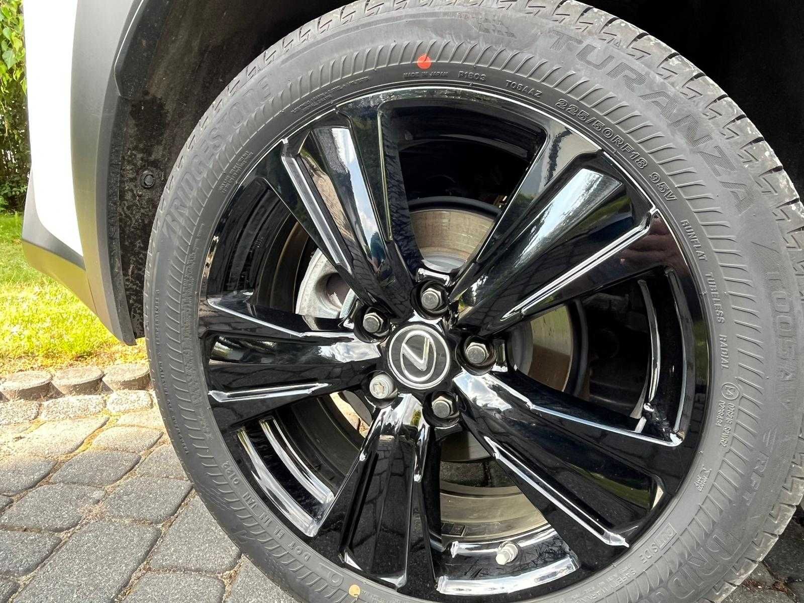 LEXUS UX250h FWD Hybryda