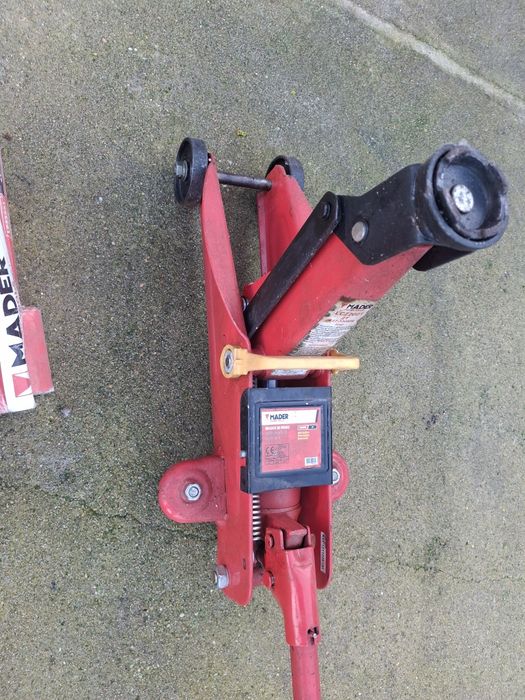 Vendo macaco hidráulico de 2 toneladas