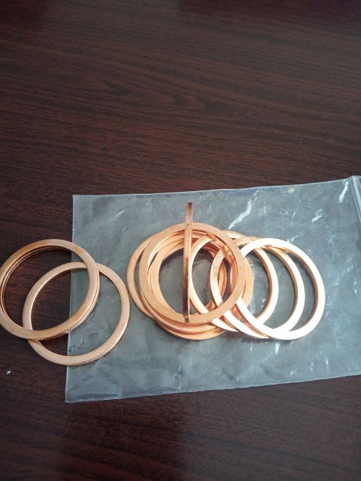 Медные шайбы 33 на 40 на 2 на 1.5 на гидравлику