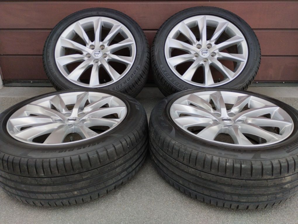 Koła R18 VOLVO 5x108 8jx18 ET42 245/45R18 V90 S60 V60 S90 V70 S80 XC70