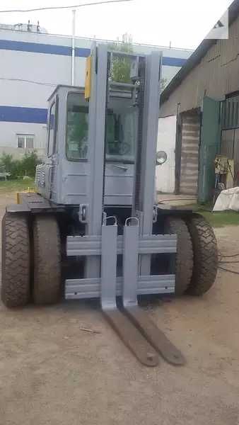 Погрузчик ГАЗ-52