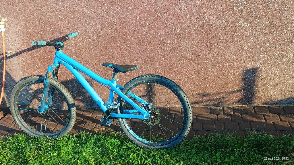 ROWER DIRT Ns BikesClash 24