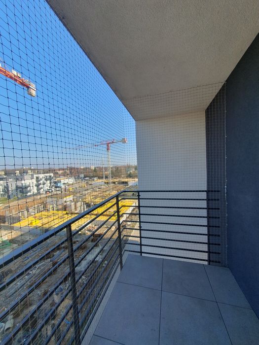 Siatka dla kota , na balkon. Montaż